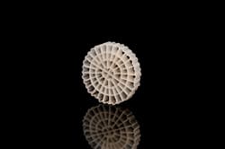 مدیای معلق مدل P1200